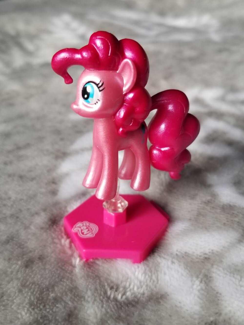 My Little Pony Figure Pinkie Pie Pink Metallic Chrome Figurine Mini MLP G4